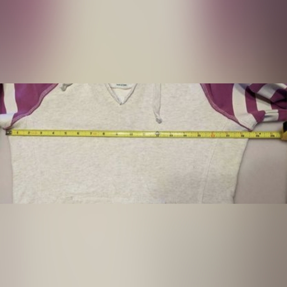 Nollie Girls Youth Cotton Blend Sweatshirt W/Warm Hood, Cangaroo Pocket. Sz XS - Picture 6 of 8